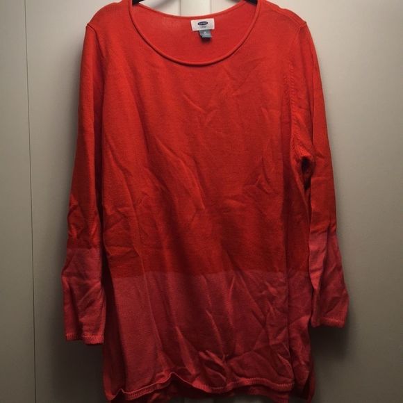 Red and pink Light sweater